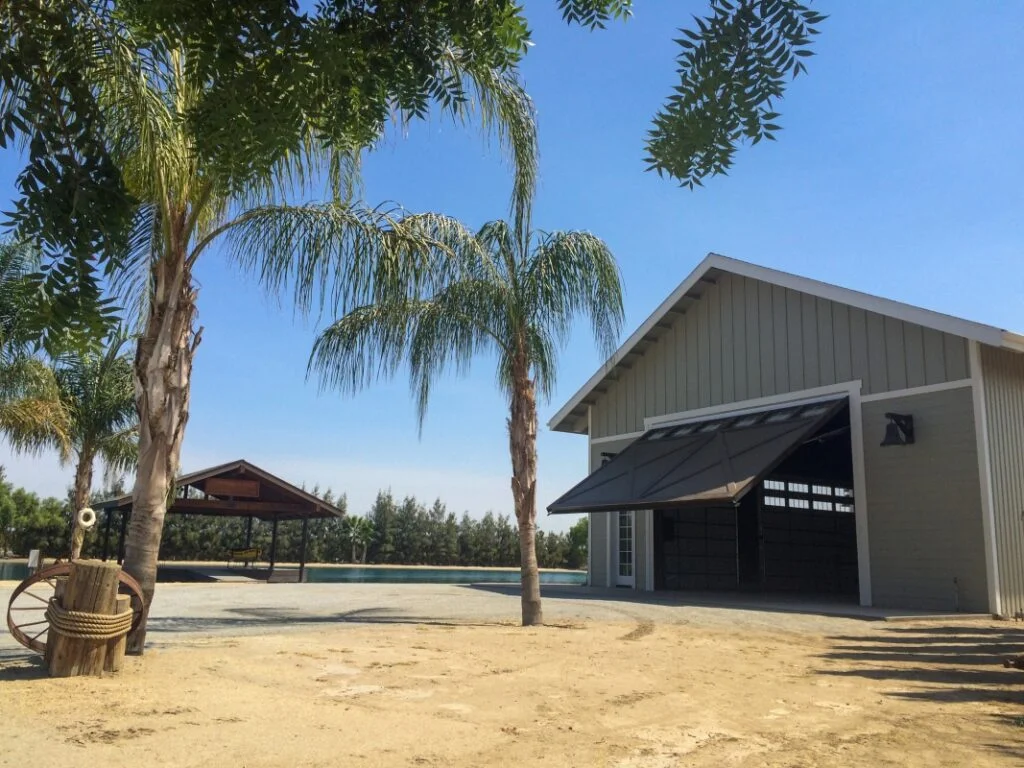 Airplane Hangar doors Powerlift doors