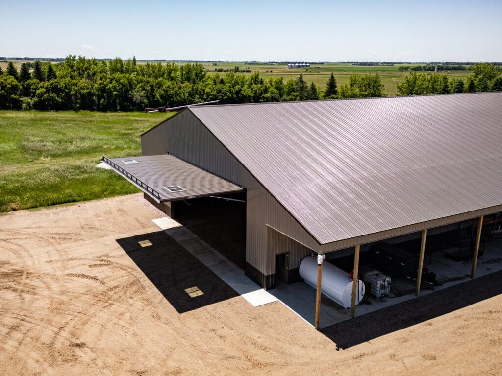 Ag Shop with PowerLift Hydraulic Door