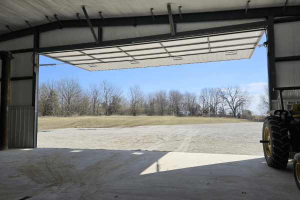 Seamless Entry for Work and Storage.