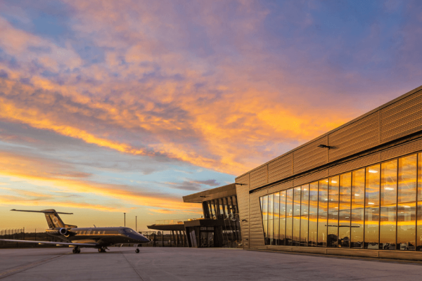 Otter Air Grand Rapids, Michigan 118 x 23