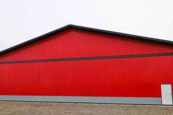 Commercial shop w 72' x 18' PLift door IA post PS resized for website (8)