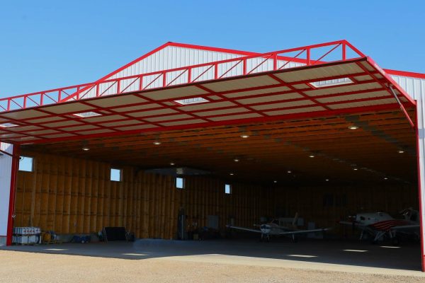Crop spray hangar 60' x 20' door AB (2) post PS resized for website