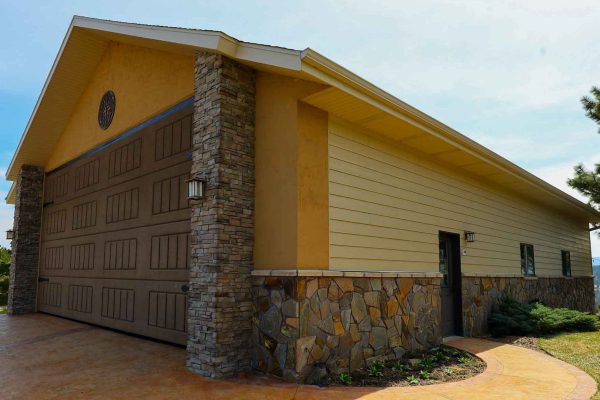 Drivit raised panel shop door SD post PS reduced for website (10)