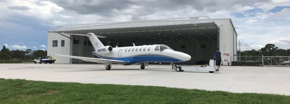 Hangar 138' x 28' door FL