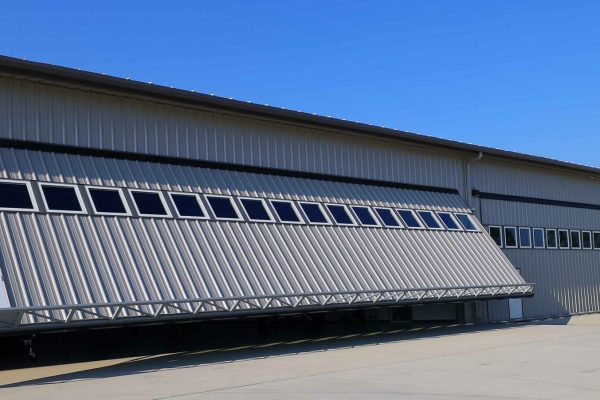 Hangar many windows with 6 - 60-68' x 18' doors IN post PS resized for website (10)