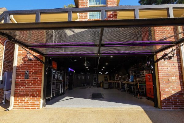 Home-w-special-trim-16-x-8-shop-door-TX-post-PS-resized-for-website-30