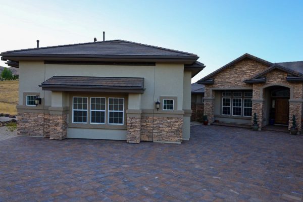 House-on-the-Mountain-Top-1