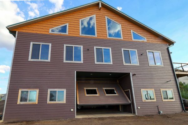 Lakefront home recessed wall SD post PS (23)