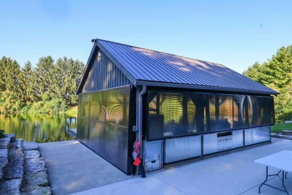 Lakeside-pavillion-w-2-18-x-8-1-24-x-4-Lexan-walls-ON-post-PS-resized-for-website-8